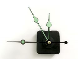 Часовой механизм арт.КЛ.26062 стрелки с флуоресцентным покрытием